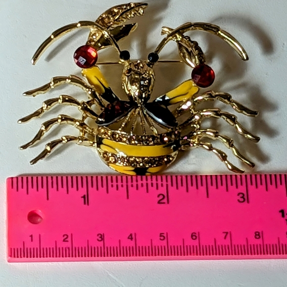 XL Crystal Encrusted Crab Estate Bling Brooch Pin - Picture 7 of 15